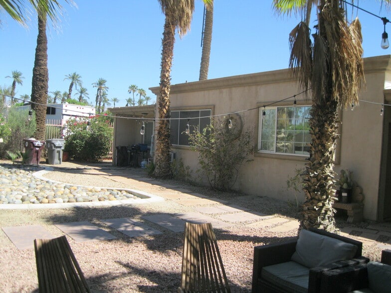 80876 80876 US Highway 111, Indio, CA à vendre - Photo principale – Image 1 sur 35