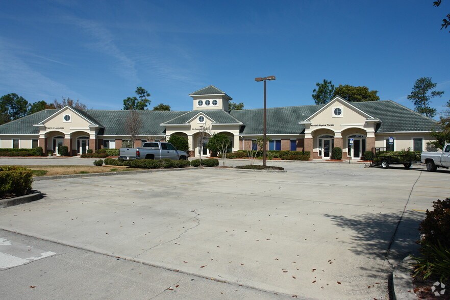 1520 Business Center Dr, Orange Park, FL à louer - Photo de l’immeuble – Image 2 sur 4