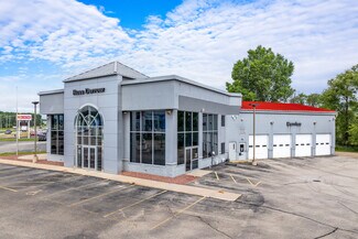 Plus de détails pour 3210 W Washington St, West Bend, WI - Local commercial à vendre
