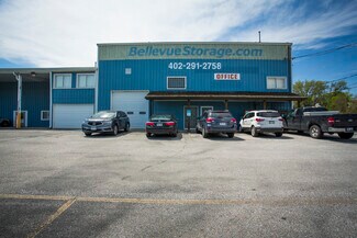 Plus de détails pour 813 Thurston Ave, Bellevue, NE - Spécialisé à vendre