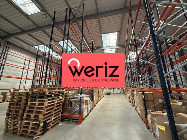 Plus de détails pour Industriel/Logistique à louer