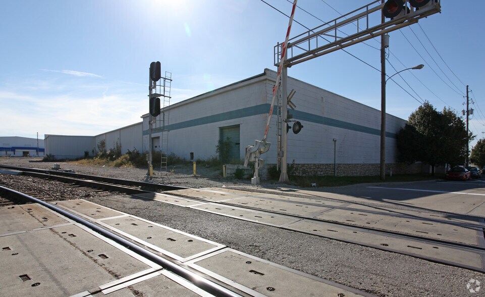 87 Shawnee Ave, Kansas City, KS à louer - Photo de l’immeuble – Image 3 sur 4