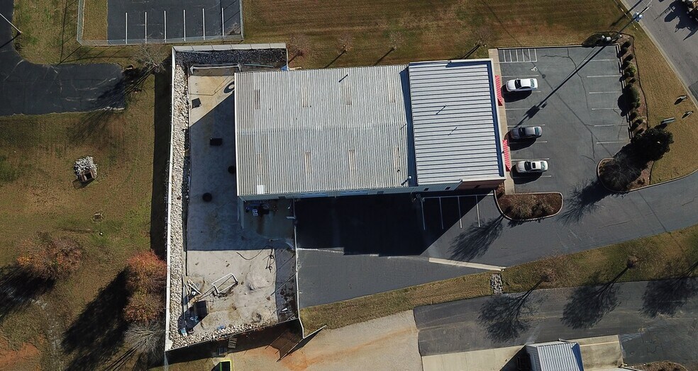 2708 Wooten Blvd SW, Wilson, NC à louer - Photo de l’immeuble – Image 3 sur 8