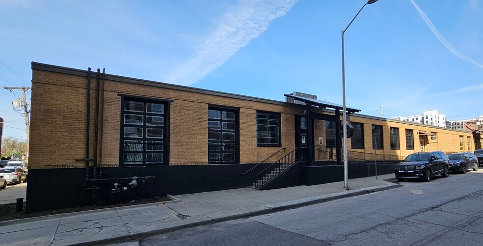 2030 Central St, Kansas City, MO à vendre - Photo de l’immeuble – Image 2 sur 8