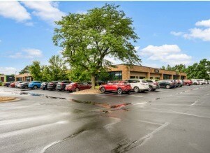 1385 Mendota Heights Rd, Mendota Heights, MN à vendre - Photo de l’immeuble – Image 3 sur 12