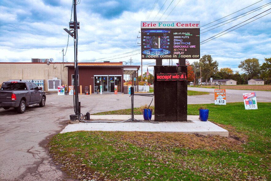 9875 S Dixie Hwy, Erie, MI à vendre - Photo de l’immeuble – Image 1 sur 64