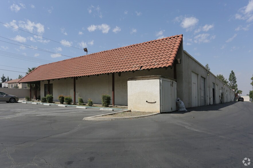 898 Via Lata, Colton, CA à louer - Photo de l’immeuble – Image 2 sur 5