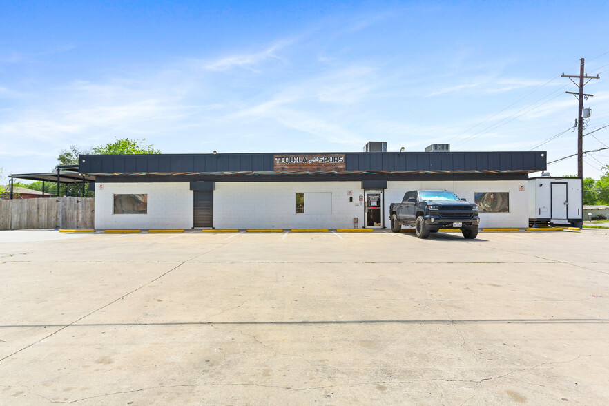 734 Cantrell Dr, San Antonio, TX à vendre - Photo de l’immeuble – Image 2 sur 30