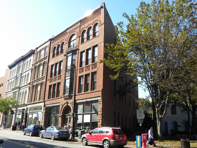 183-185 Middle St, Portland, ME à louer - Photo de l’immeuble – Image 1 sur 6