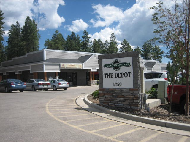 1750 S Railroad Springs Blvd, Flagstaff, AZ à louer - Photo de l’immeuble – Image 1 sur 7