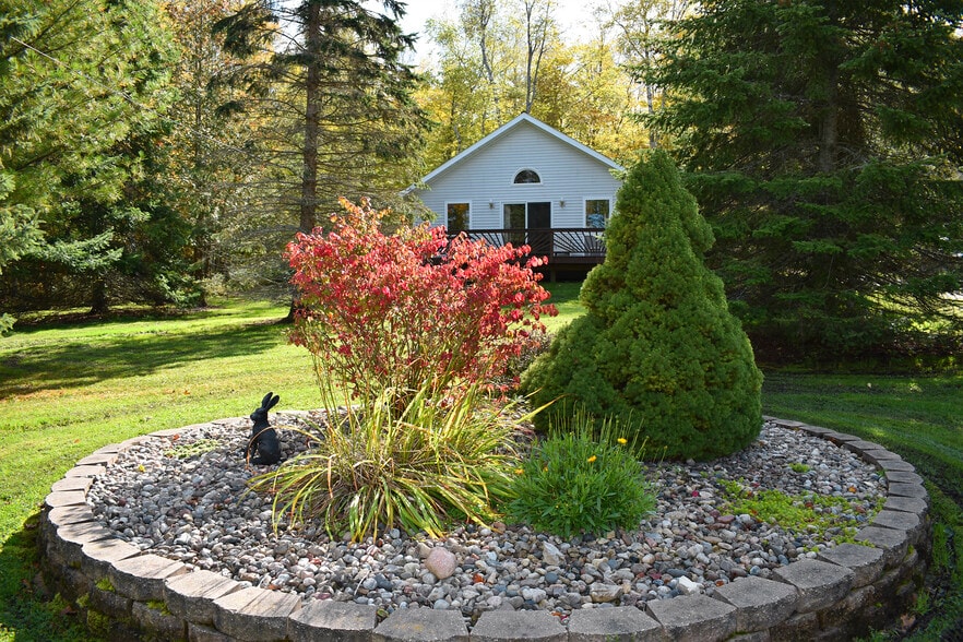 W18070 County Rd, Germfask, MI à vendre - Photo principale – Image 2 sur 12