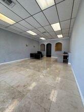 620-628 Northlake Blvd, North Palm Beach, FL à louer Photo intérieure– Image 2 sur 6