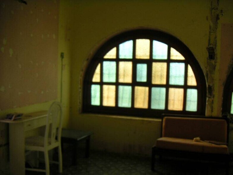 Local commercial dans El Ejido, Almería à louer - Photo de l’immeuble – Image 2 sur 5