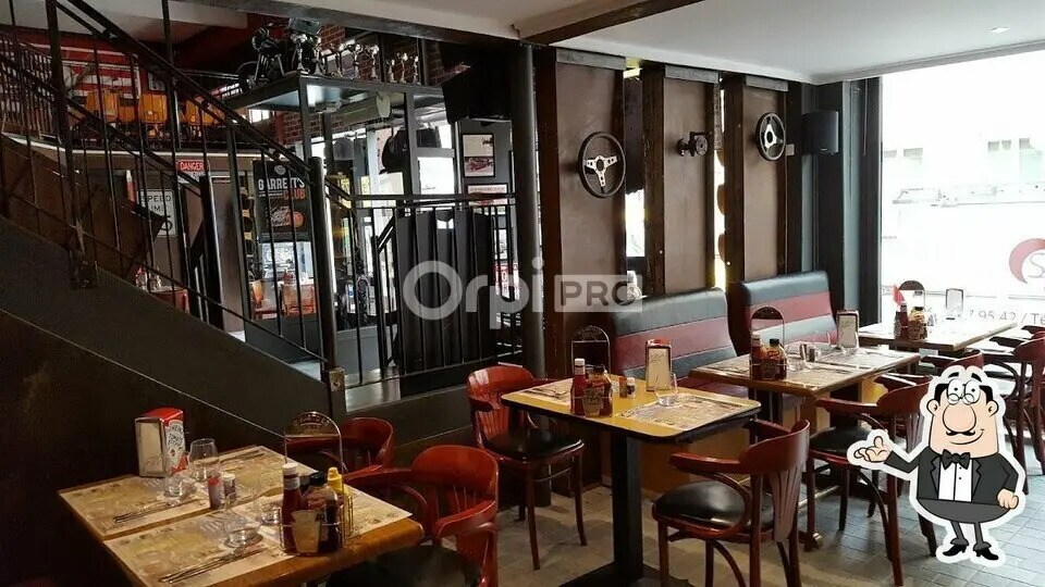 Local commercial dans Compiègne à vendre - Photo de l’immeuble – Image 2 sur 4
