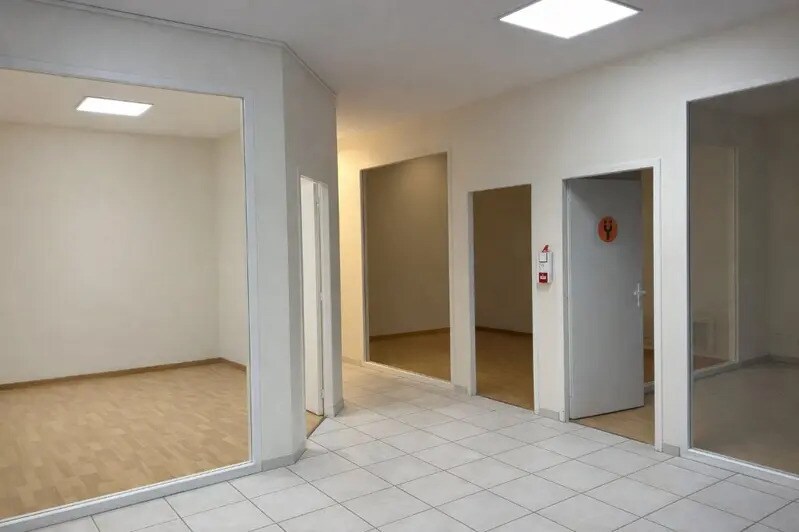 Bureau dans Chalon-sur-Saône à louer - Photo intérieure – Image 3 sur 7