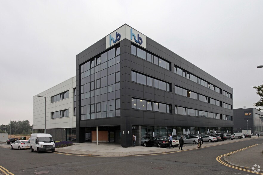 70 Pacific Quay, Glasgow à louer - Photo de l’immeuble – Image 3 sur 55