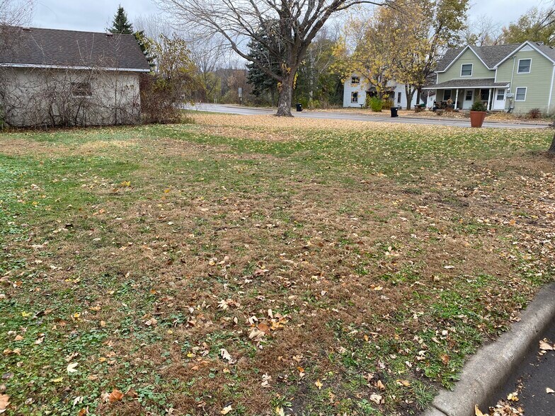 16281 Richardson Ave, Dayton, MN à vendre - Photo de l’immeuble – Image 1 sur 4