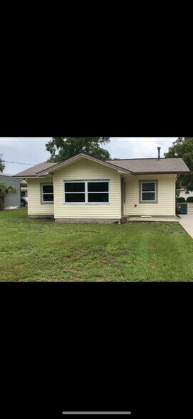 1011 S Palm Ave, Palatka, FL à vendre - Photo principale – Image 2 sur 9