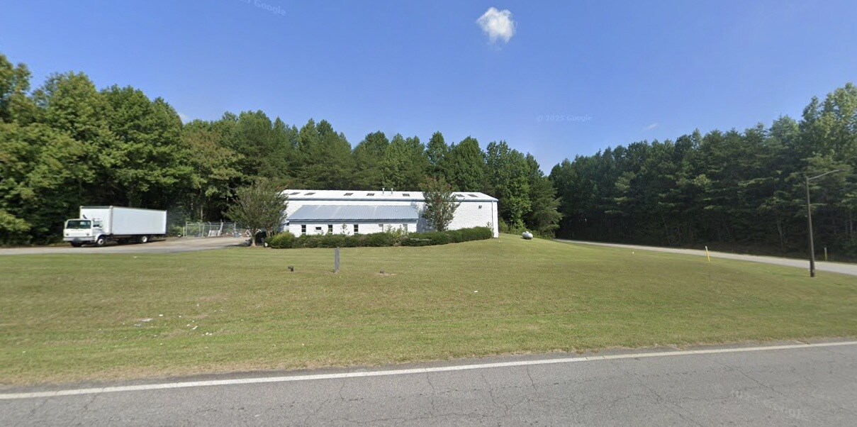 181 Industrial Blvd, Cleveland, GA à vendre Photo principale– Image 1 sur 2