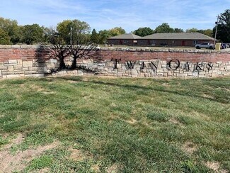Plus de détails pour NE Twin Oaks Pkwy & J Hwy, Peculiar, MO - Terrain à vendre