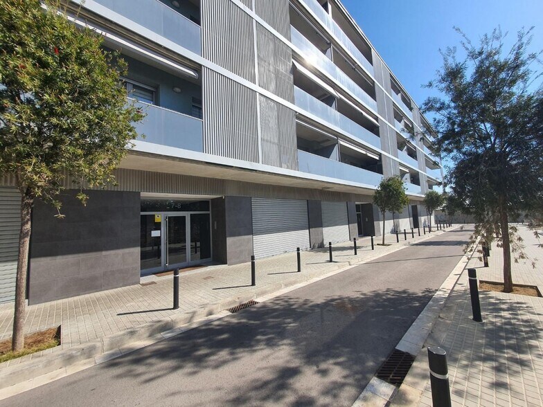 Immeuble residentiel dans Badalona, Barcelona à vendre - Photo de l’immeuble – Image 3 sur 6