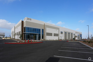 Plus de détails pour 2810 Whiptail Loop, Carlsbad, CA - Industriel/Logistique à louer
