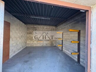 Plus de détails pour Bureau, Industriel/Logistique à louer