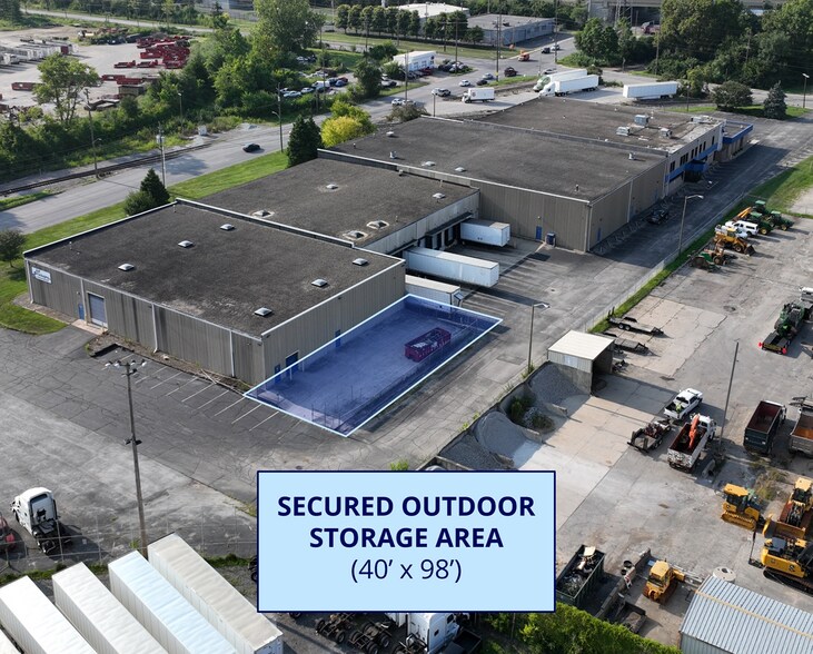 3835 E 21st St, Indianapolis, IN à louer - Photo de l’immeuble – Image 2 sur 4