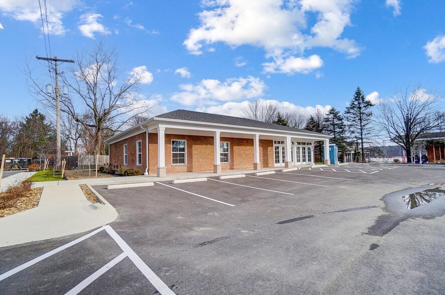 1310 E Walnut St, Westerville, OH à vendre - Photo de l’immeuble – Image 2 sur 3