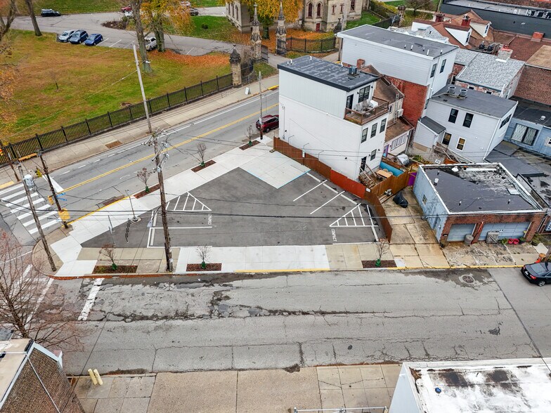 4746 Plummer Street St, Pittsburgh, PA à vendre - Aérien – Image 3 sur 7