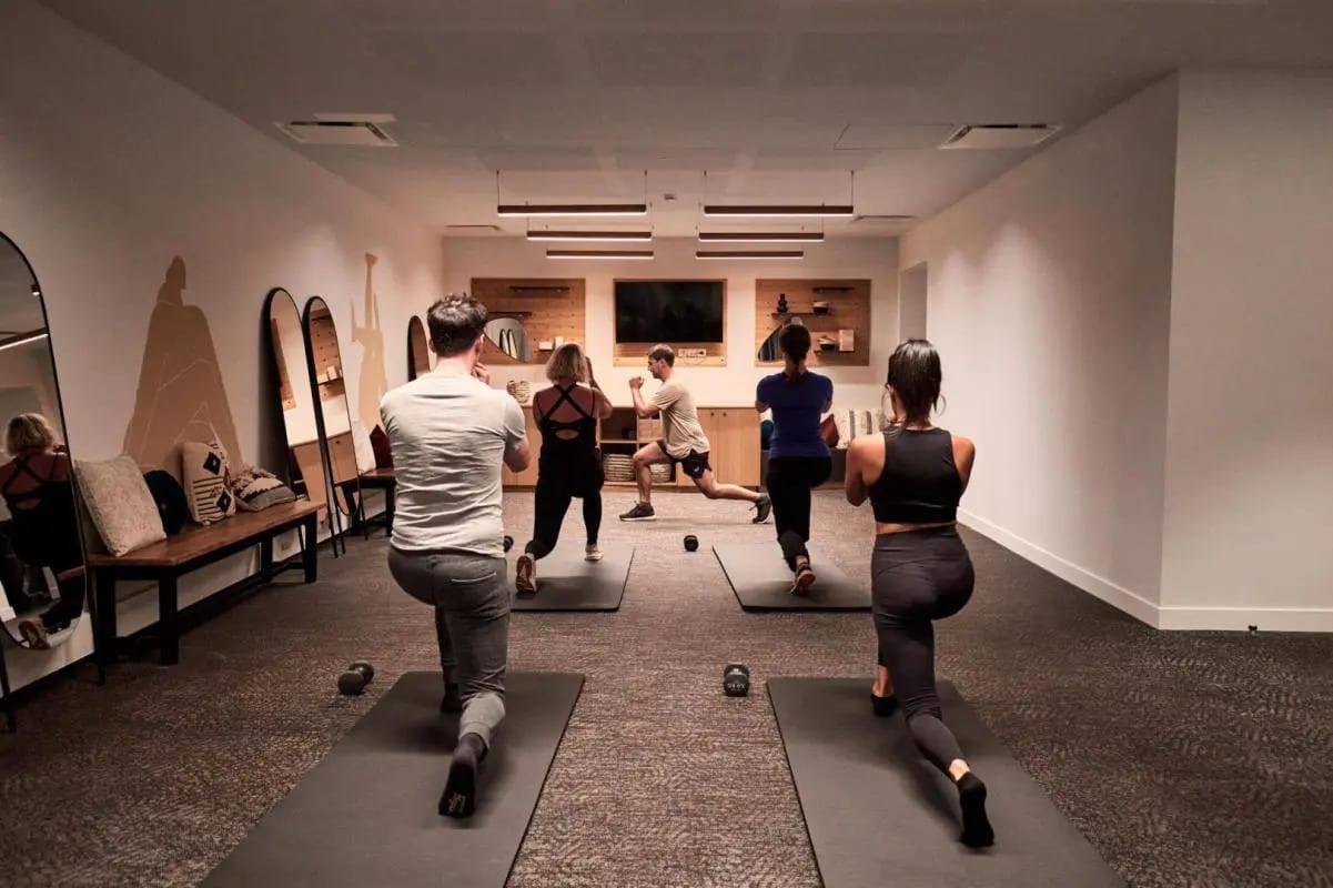 71 Rue De Miromesnil, Paris à louer Photo de l’immeuble– Image 1 sur 2