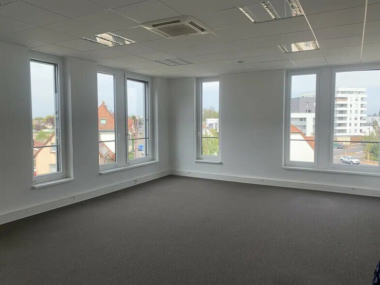 Bureau dans Strasbourg à louer - Photo intérieure – Image 3 sur 8