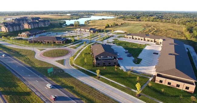 Plus de détails pour 4210 Philips Farm Rd, Columbia, MO - Différents types d’espaces à louer