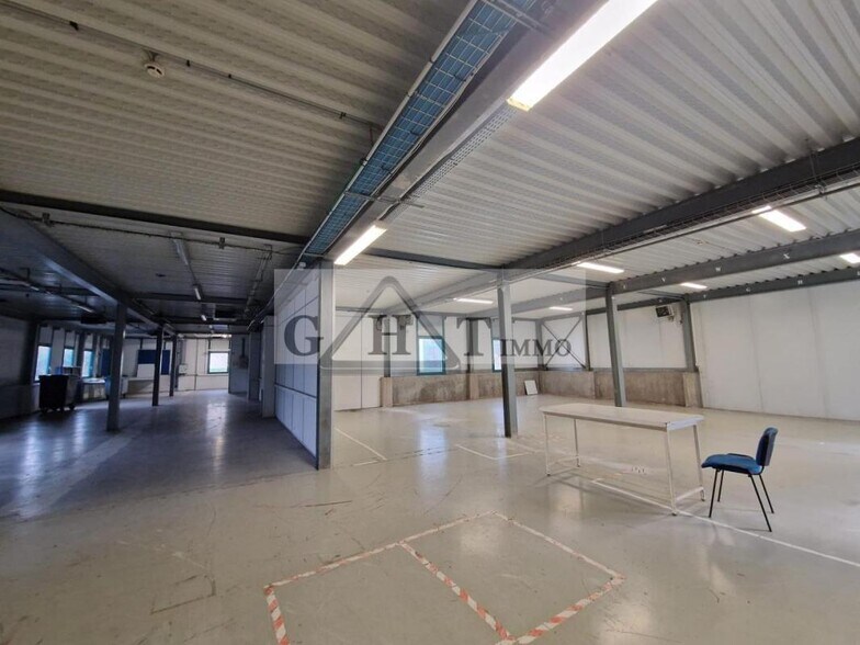 Industriel/Logistique dans Baillet-en-France à vendre - Photo intérieure – Image 2 sur 12