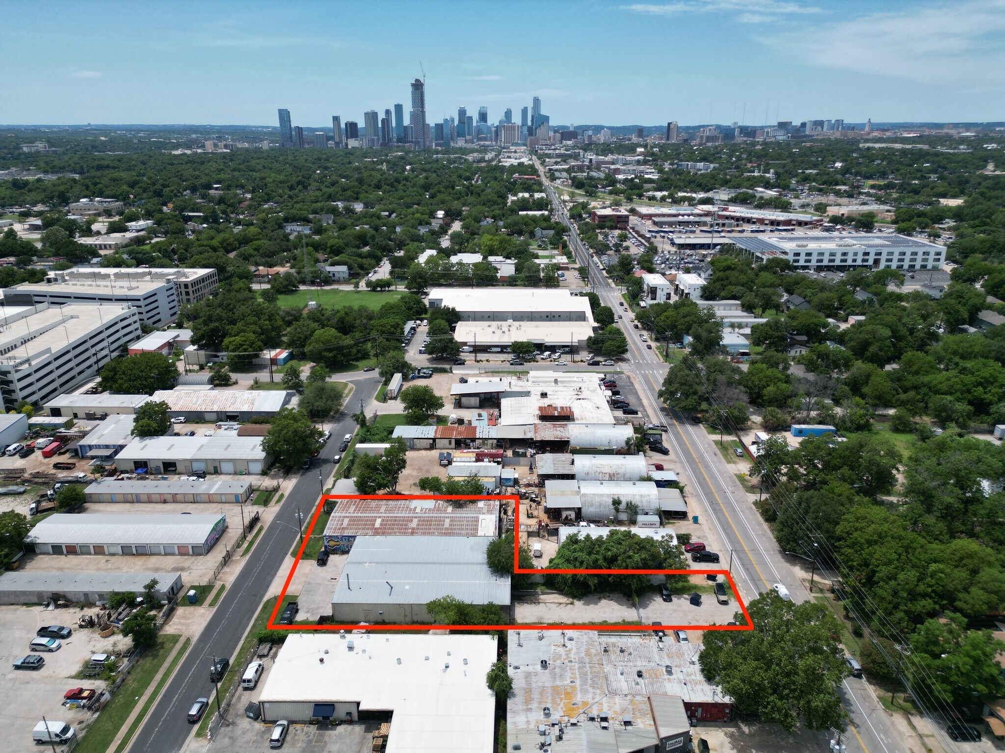 3412 4th St E, Austin, TX à vendre Aérien– Image 1 sur 23