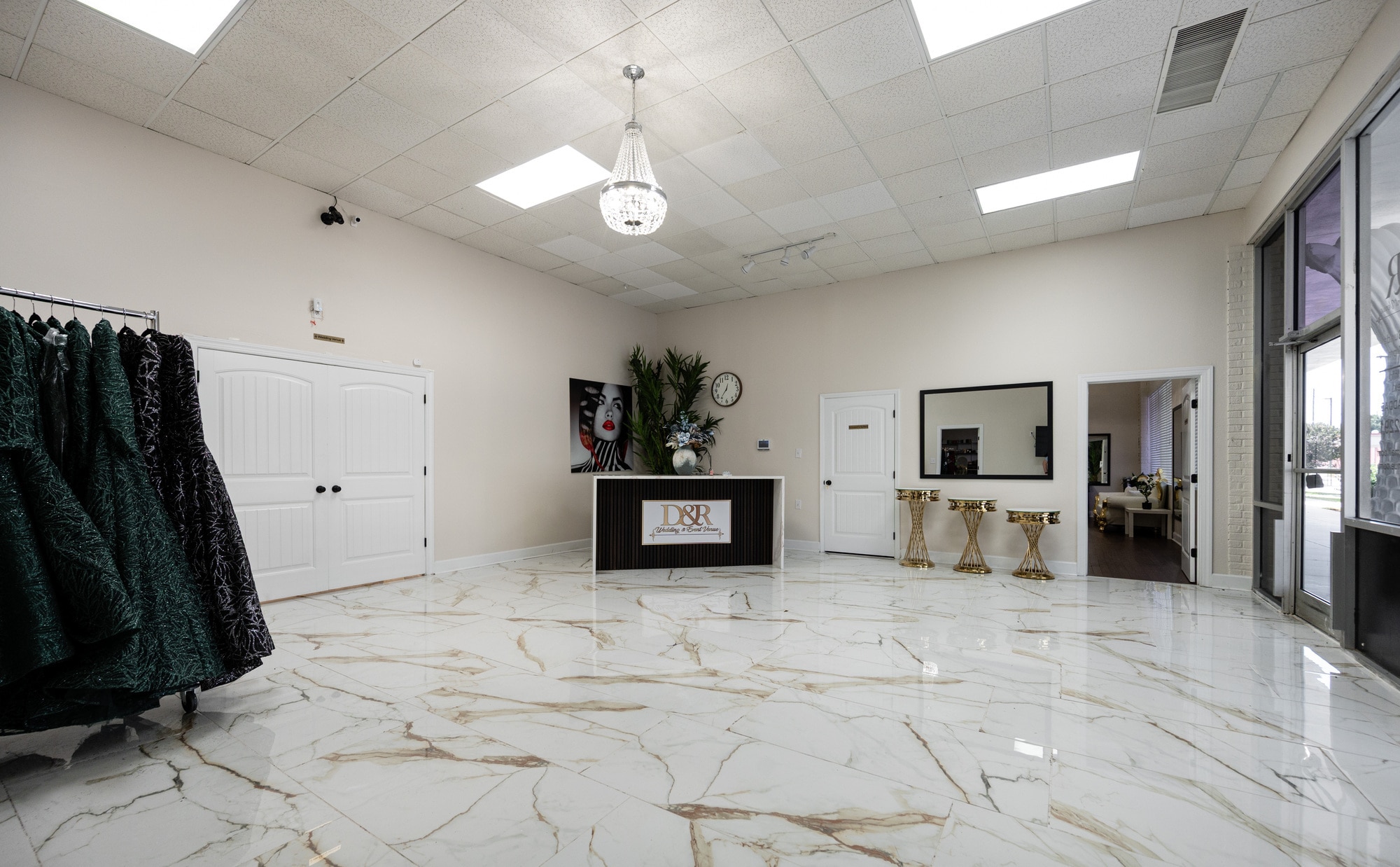 505-537 Plaza Cir, Garner, NC à louer Photo intérieure– Image 1 sur 17