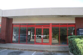 5698-5702 Highway 20, Cartersville, GA à louer Photo intérieure– Image 1 sur 8
