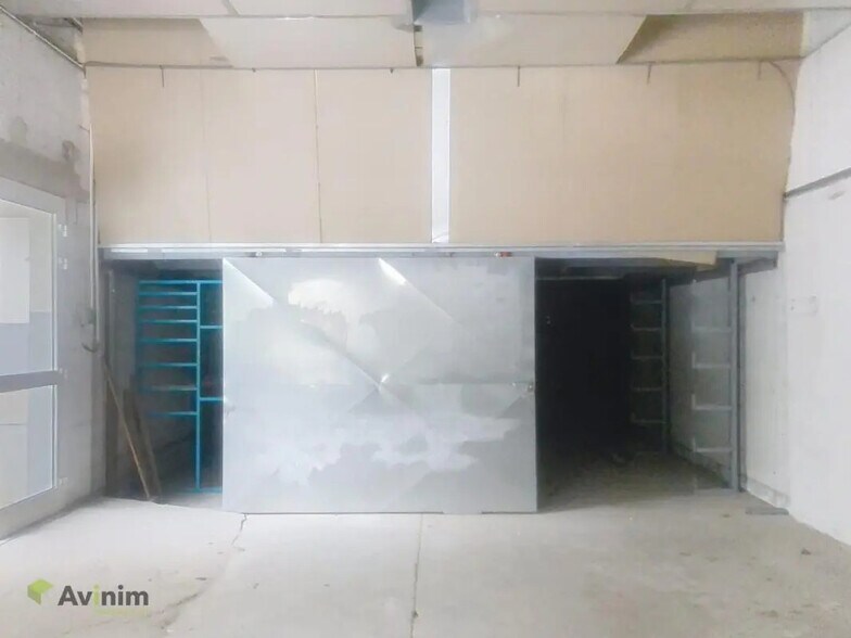 Local d’activités dans Gérardmer à louer - Photo intérieure – Image 1 sur 2