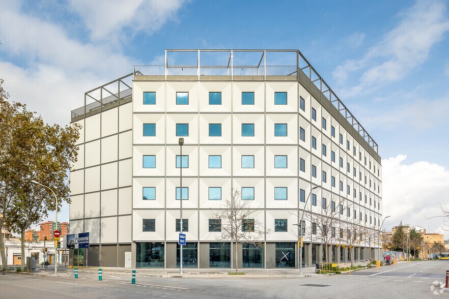 Carrer de Pere IV, 416-438, Barcelone, Barcelona à louer - Photo principale – Image 1 sur 3