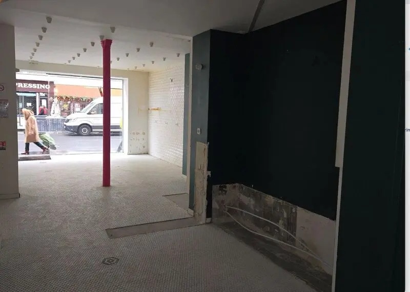 Local commercial dans Paris à louer - Photo intérieure – Image 3 sur 4