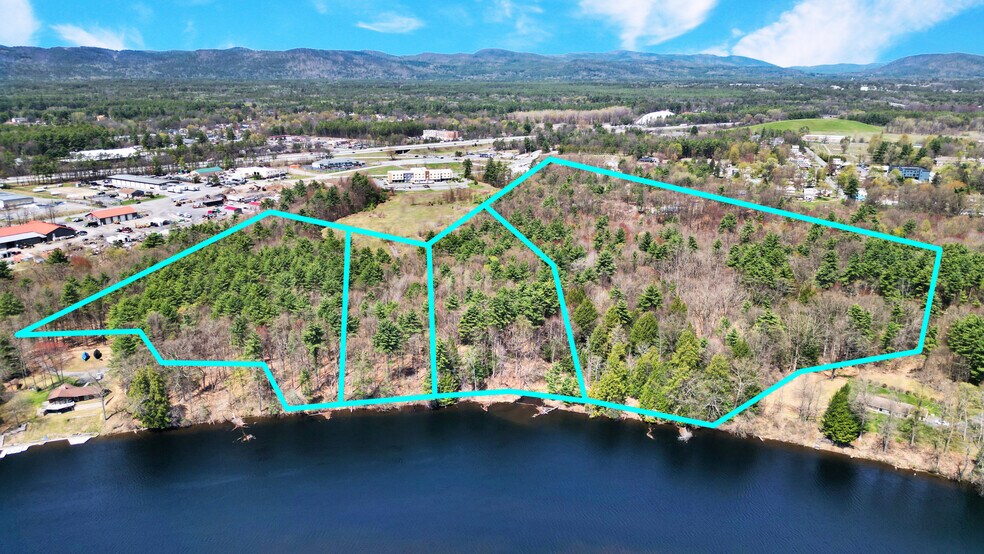 36 Island View Dr, Queensbury, NY à vendre - Aérien – Image 2 sur 8