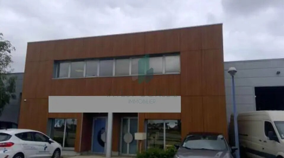 Bureau dans Cormeilles-en-Parisis à louer - Photo de l’immeuble – Image 1 sur 7