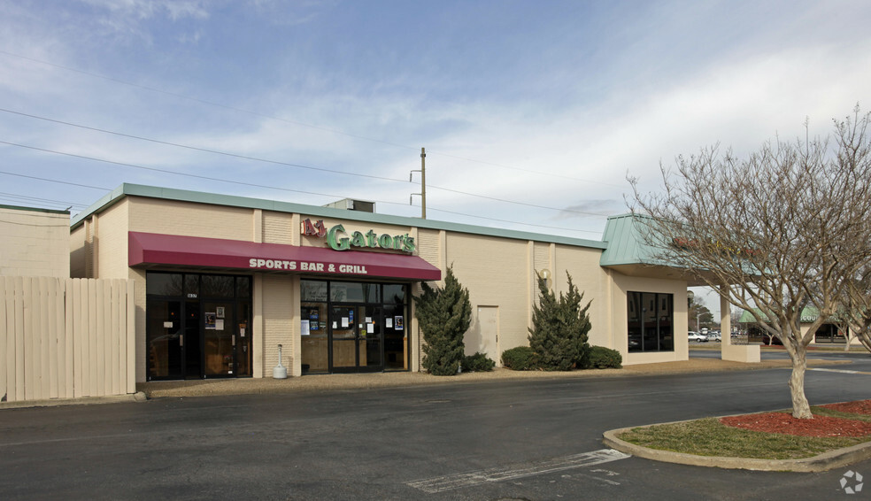 1637-1641 Hilltop West Shopping Ctr, Virginia Beach, VA à louer - Photo de l’immeuble – Image 2 sur 4