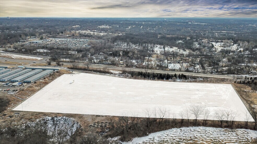 8910 E 22nd Ter, Kansas City, MO à louer - Aérien – Image 2 sur 8