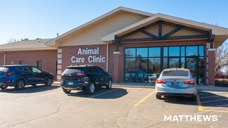 Plus de détails pour 230 Stonegate Rd, Algonquin, IL - Local commercial à vendre
