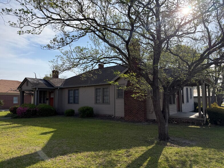 208 Durden St, Vidalia, GA à vendre - Photo principale – Image 1 sur 33