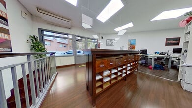 Local commercial dans Madrid, Madrid à louer Photo intérieure– Image 1 sur 14