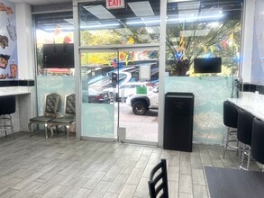 244 Knickerbocker Ave, Brooklyn, NY à louer Photo intérieure– Image 1 sur 12