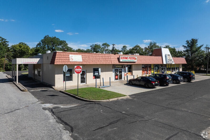 772 Eayrestown Rd, Lumberton, NJ à louer - Photo de l’immeuble – Image 2 sur 6