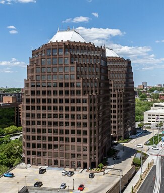 Plus de détails pour 4520 Main St, Kansas City, MO - Bureau à louer